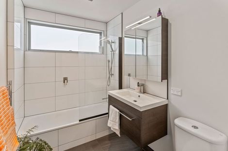 Photo of property in 1 Commodore Place, Britannia Heights, Nelson, 7010