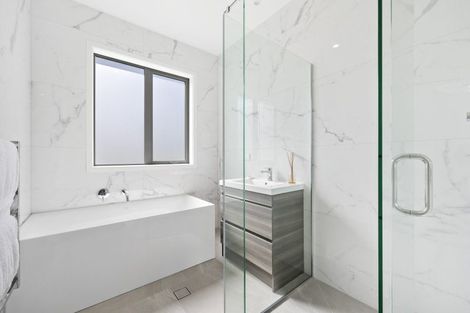 Photo of property in 5 Riverside Way, Clevedon, 2585