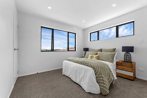 Photo of property in 7 Greenbrier Street, Westgate, 0814
