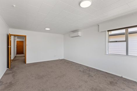Photo of property in 148 Molesworth Street, New Plymouth, 4312