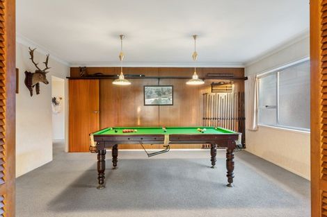 Photo of property in 6 Musick Point Road, Bucklands Beach, Auckland, 2012