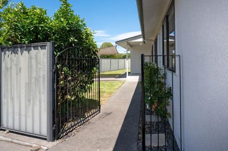 Photo of property in 13 Gilmour Place, Taradale, Napier, 4112