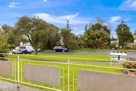 Photo of property in 1/20 Akehurst Avenue, New Lynn, Auckland, 0600