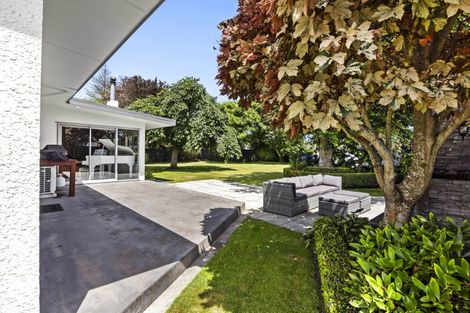 Photo of property in 326 South Road, Hawera, 4610