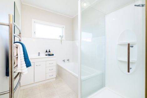 Photo of property in 1 Balmoral Street, Taradale, Napier, 4112