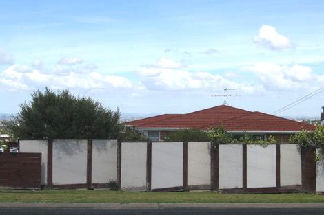 Photo of property in 27 High Road, Glenfield, Auckland, 0629