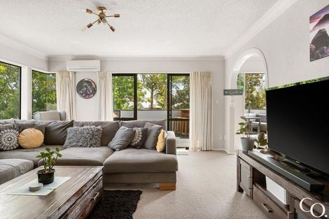 Photo of property in 4/10 Sutherland Avenue, Mount Maunganui, 3116