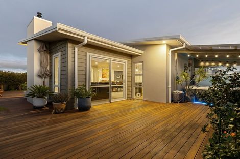 Photo of property in 3 Silicon Way, Fitzherbert, Palmerston North, 4410