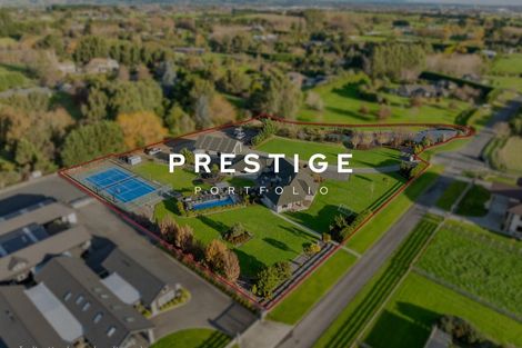 Photo of property in 44 Tutakarae Road, Kelvin Grove, Palmerston North, 4470