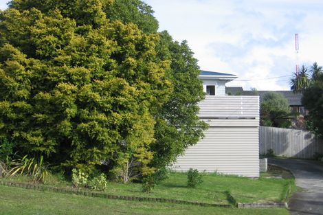 Photo of property in 40 Taipari Road, Te Atatu Peninsula, Auckland, 0610