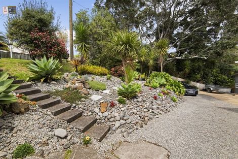 Photo of property in 890 Beach Road, Waiake, Auckland, 0630