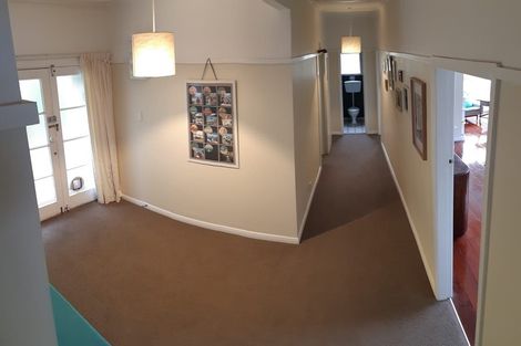 Photo of property in 4 Fitzroy Street, Wadestown, Wellington, 6012