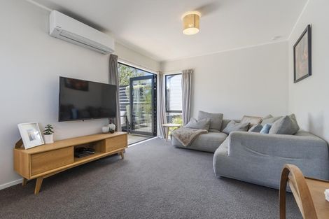Photo of property in 6 Mona Vale, West Harbour, Auckland, 0618