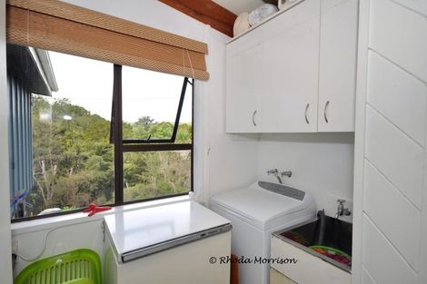 Photo of property in 43 Pahi Road, Paparoa, 0571