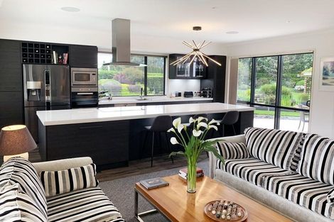 Photo of property in 6r Jason Place, Pyes Pa, Tauranga, 3112