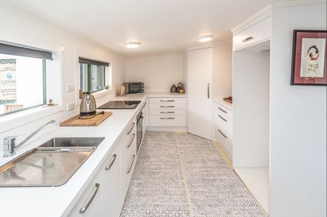 Photo of property in 52 Rapaki Street, Koitiata, Whanganui, 4581