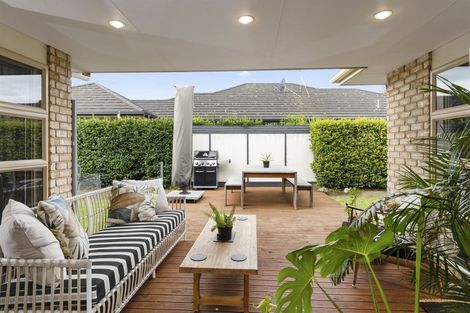 Photo of property in 1 Kereru Place, Pyes Pa, Tauranga, 3112