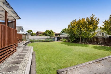 Photo of property in 5 Titoki Place, Inglewood, 4330