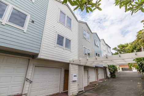 Photo of property in 152g Tasman Street, Mount Cook, Wellington, 6021