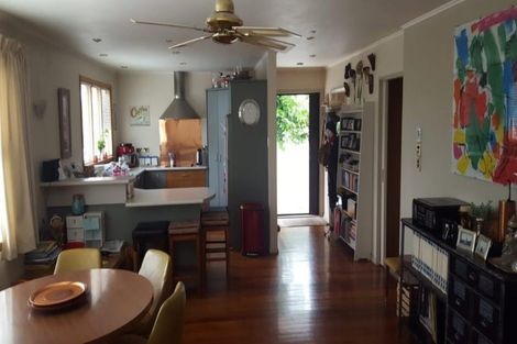 Photo of property in 205a Matsons Avenue, Papanui, Christchurch, 8053