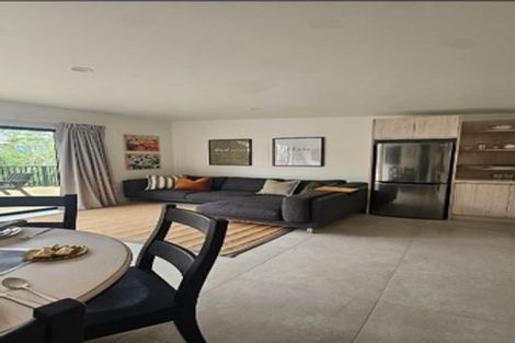 Photo of property in 114 Chevron Crescent, Whangamata, 3620