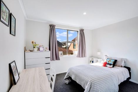 Photo of property in 2/12 Beaumont Street, Hamilton East, Hamilton, 3216