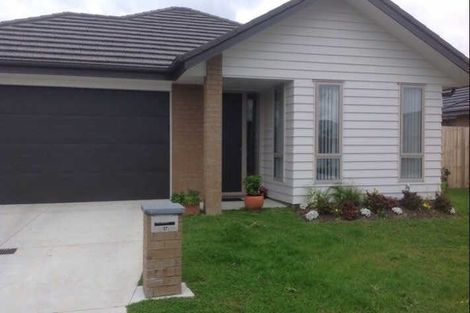 Photo of property in 17 Lamborn Drive, Papakura, 2110