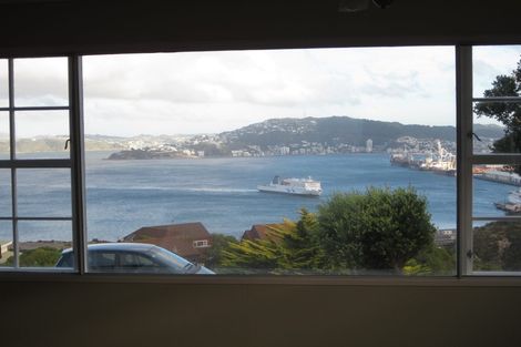 Photo of property in 64 Rama Crescent, Khandallah, Wellington, 6035