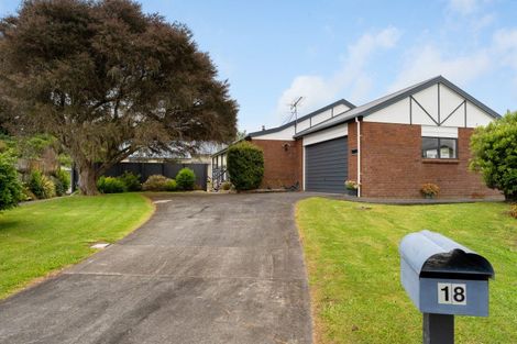 Photo of property in 18 Millhaven Place, Otaki, 5512