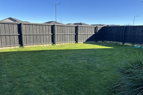 Photo of property in 19 Richard Hadlee Lane, Rolleston, 7615