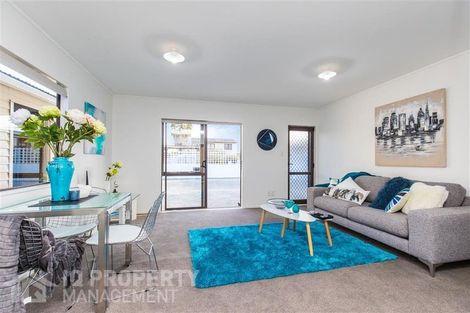 Photo of property in 2/26a Claude Avenue, Papatoetoe, Auckland, 2025