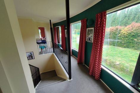 Photo of property in 6 Woodland Road, Johnsonville, Wellington, 6037