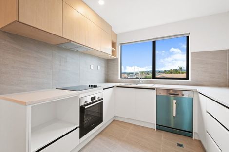Photo of property in 14 Red Arches Road, Henderson, Auckland, 0610