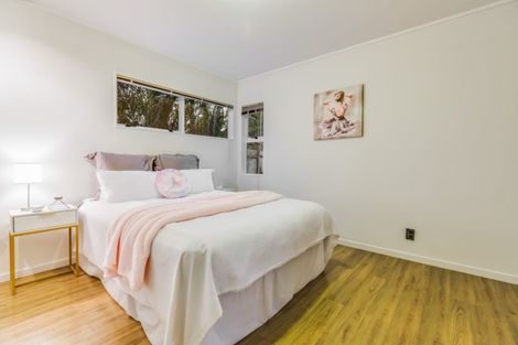 Photo of property in 7 Leo Street, Glen Eden, Auckland, 0602