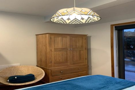 Photo of property in 274 Queens Drive, Lyall Bay, Wellington, 6022