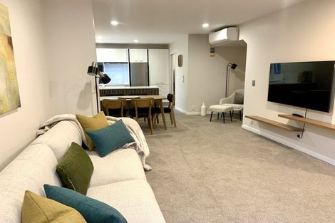 Photo of property in 9 Oakford Close, Riccarton, Christchurch, 8011