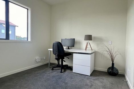Photo of property in 28 Long George Drive, Totara Park, 2019