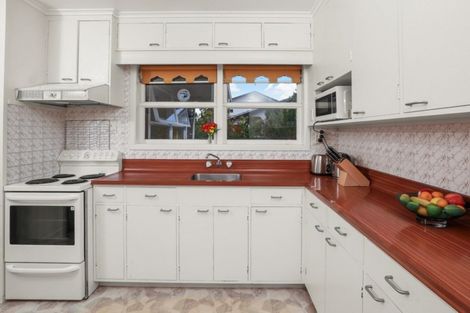 Photo of property in 84 Brookfield Street, Hamilton East, Hamilton, 3216