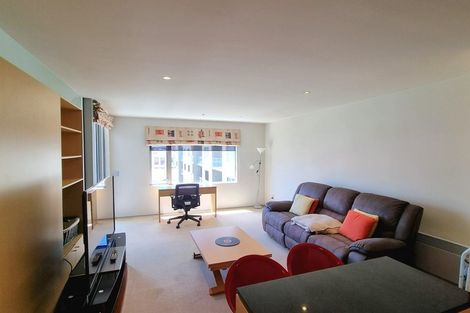 Photo of property in Sanctum Apartment, 10 Ebor Street, Te Aro, Wellington, 6011