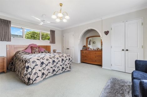 Photo of property in 8 Reynolds Drive, Glenview, Hamilton, 3206