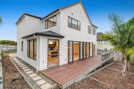 Photo of property in 241 West Hoe Heights, Orewa, 0931