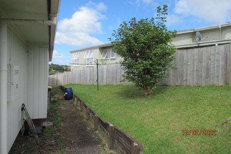 Photo of property in 25 Glenbervie Crescent, Massey, Auckland, 0614