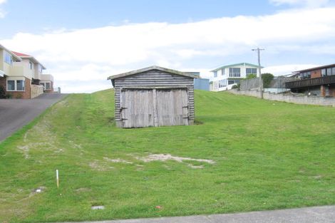 Photo of property in 223 Oceanbeach Road, Mount Maunganui, 3116
