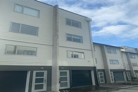 Photo of property in 72 Niu Lane, Te Atatu South, Auckland, 0610