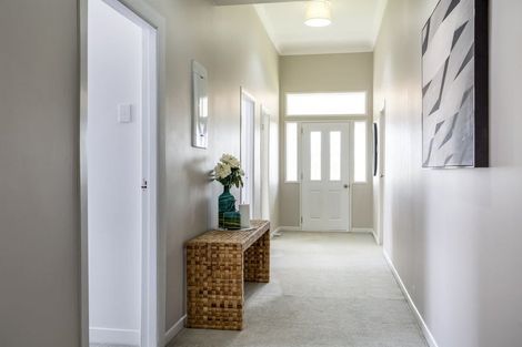 Photo of property in 616c Peak Road, Helensville, 0875