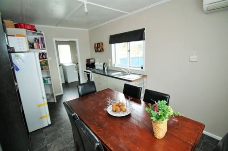Photo of property in 17 Carrington Crescent, Tokoroa, 3420