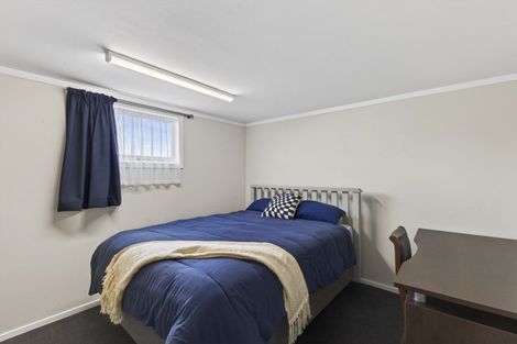 Photo of property in 55 Banks Street, Marfell, New Plymouth, 4310