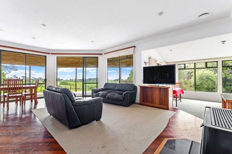 Photo of property in 224 Whitehills Road, Waitoki, Silverdale, 0994