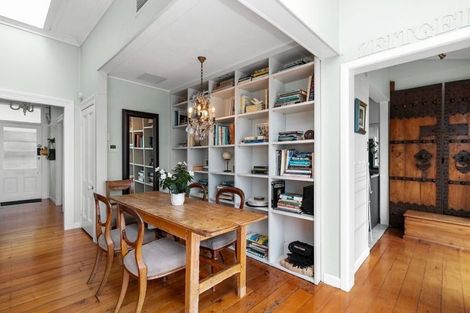 Photo of property in 11 Hinemoa Street, Birkenhead, Auckland, 0626