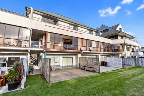 Photo of property in 40 Maunganui Road, Mount Maunganui, 3116